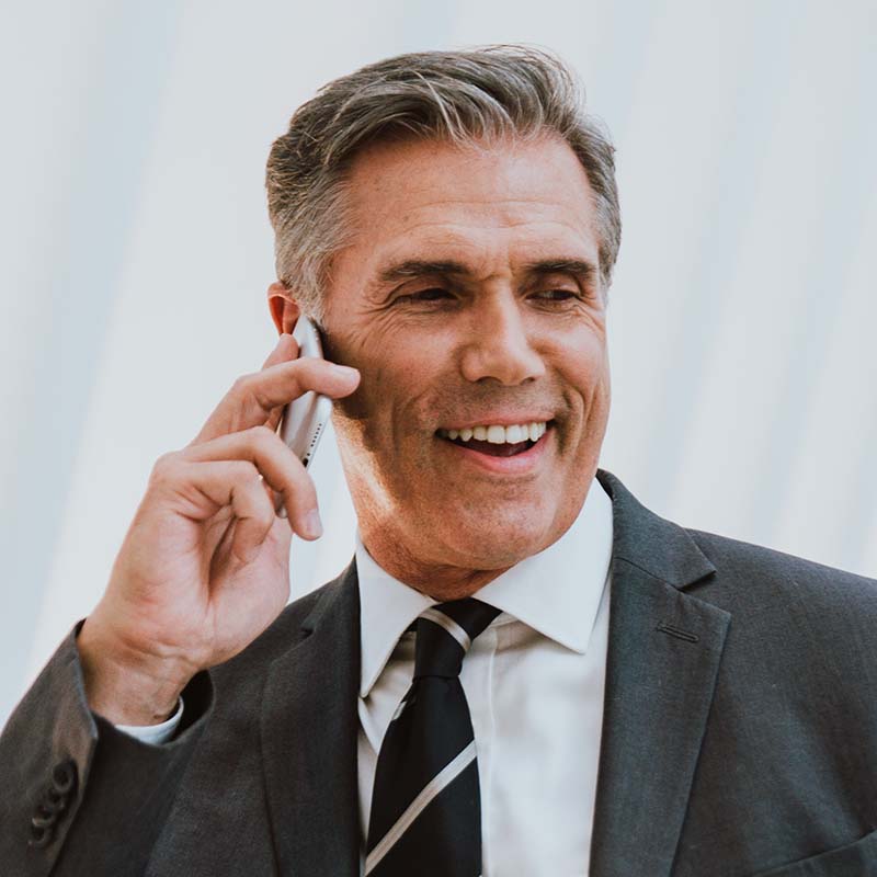 Listino Prezzi 3 successful business man in new york city portrait TVTJJHQ